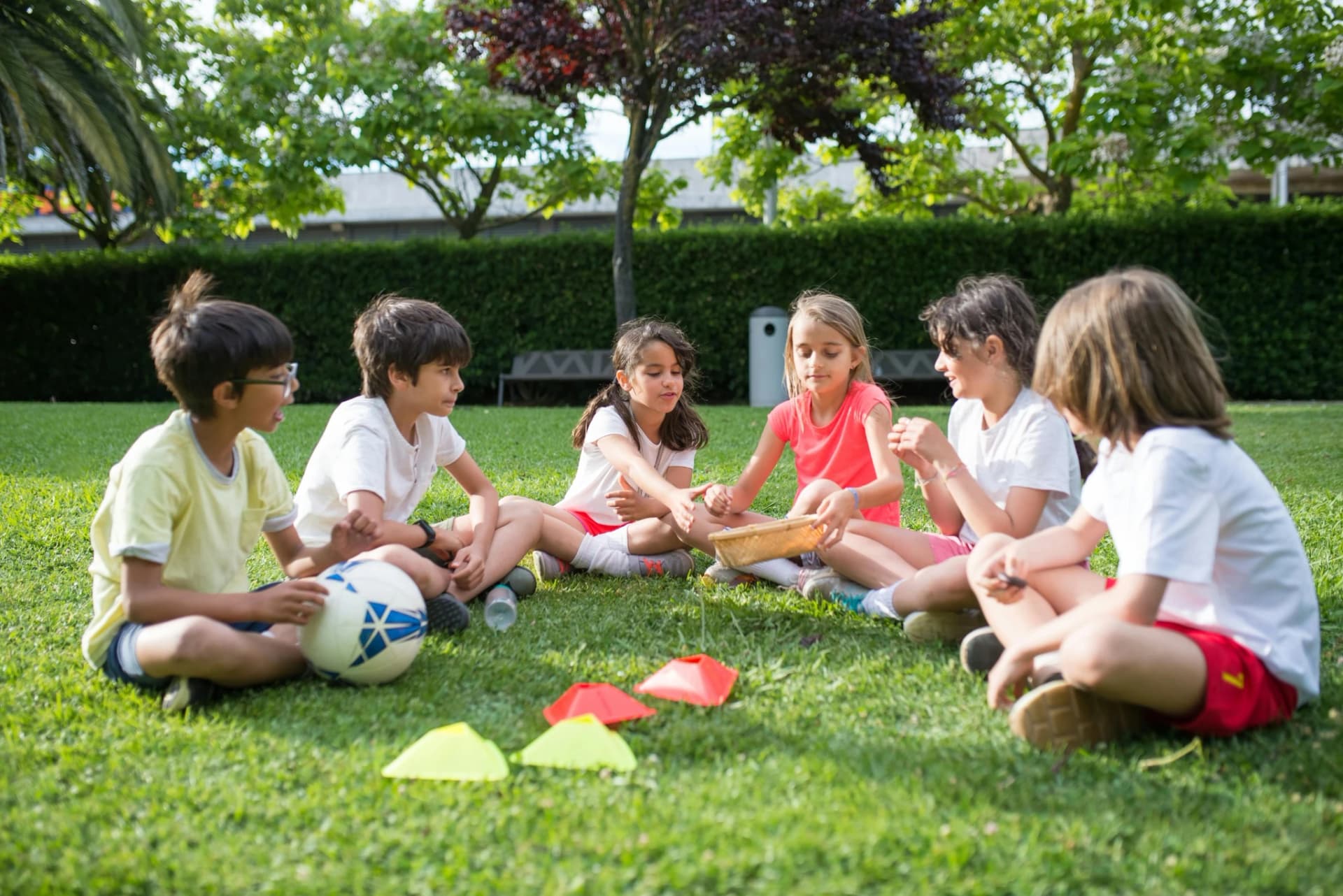 How a Holiday Preschool Supports Learning and Fun During School Breaks