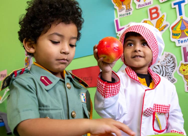 حضانه الرؤيه